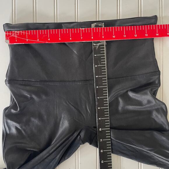 Spanx Size XL Faux Leather Leggings Size XL - Picture 8 of 10